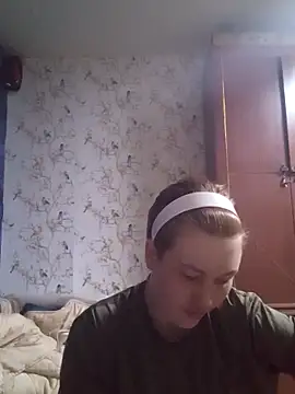 MoonIrene online show from March 2026 04:35:01 PM