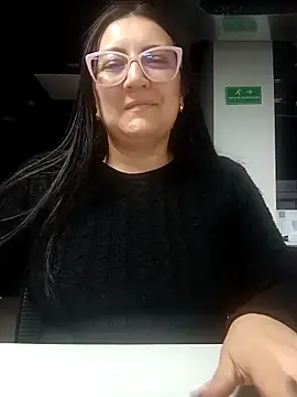 Romina693 online show from September 2025 05:28:02 AM