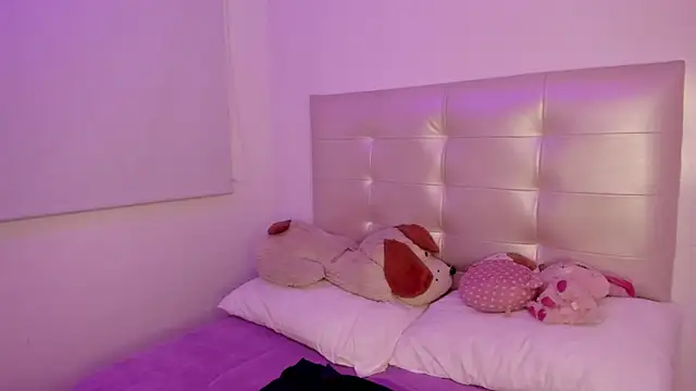 Anna Blade  online show from September 2025 02:22:02 AM