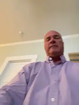 cyclone1212 online show from April 2026 09:25:02 AM