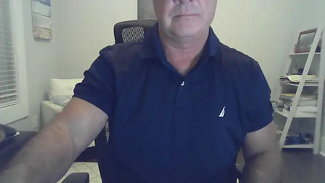 cyclone1212 online show from April 2026 09:10:01 AM