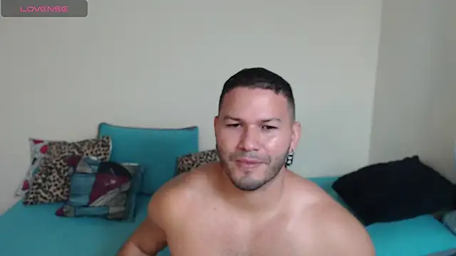 Snapshot of Tim_mz01 chatting on May 2026 12:54:02 PM Tim mz01 online show from May 2026 12:54:02 PM