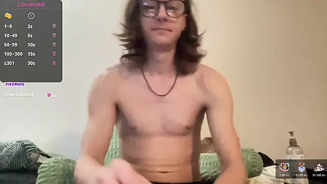 Snapshot of longdickelijah chatting on November 2025 11:10:02 AM longdickelijah online show from November 2025 11:10:02 AM