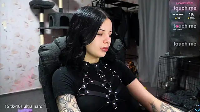 lera smith online show from April 2026 12:05:01 AM