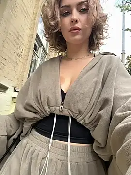 KellyKeler online show from September 2025 11:59:01 AM