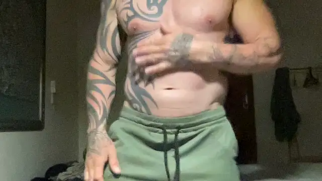 Snapshot of AWOL101 chatting on February 2026 08:40:02 AM AWOL101 online show from February 2026 08:40:02 AM