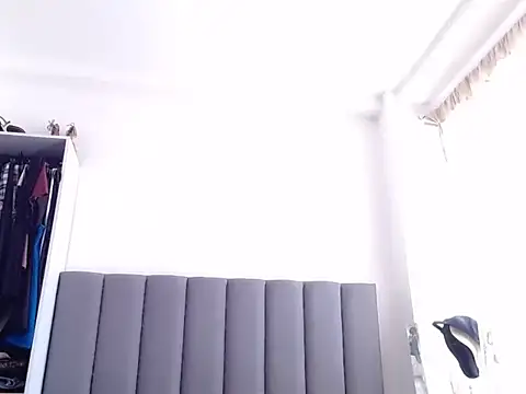Snapshot of saara_johnson496 chatting on May 2026 01:08:02 PM saara johnson496 online show from May 2026 01:08:02 PM