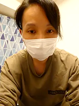 Snapshot of xneko_ chatting on February 2026 05:22:02 PM xneko online show from February 2026 05:22:02 PM