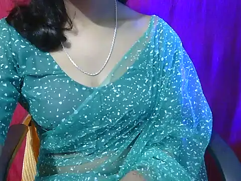 Snapshot of lovely_soniya chatting on May 2026 04:17:02 AM lovely soniya online show from May 2026 04:17:02 AM
