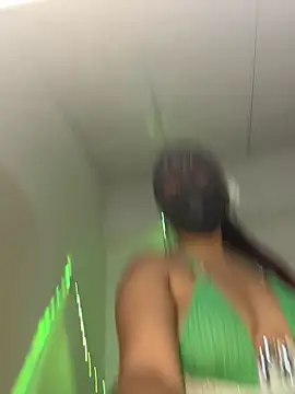 Snapshot of Ariana__Marie chatting on February 2026 03:04:01 PM Ariana Marie online show from February 2026 03:04:01 PM