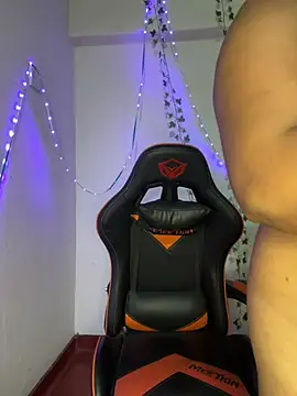 Snapshot of Ariana__Marie chatting on February 2026 07:11:01 PM Ariana Marie online show from February 2026 07:11:01 PM