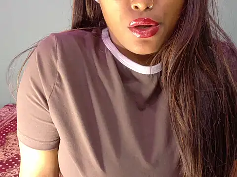 nylaahh-12 online show from November 2025 07:12:01 PM