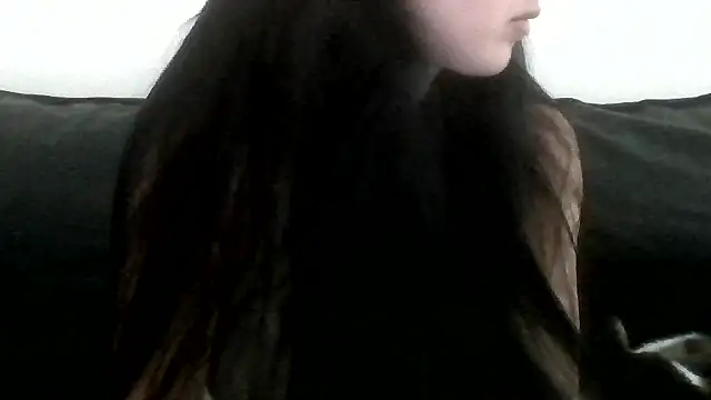 Snapshot of milagaborxx chatting on April 2026 11:20:01 AM milagaborxx online show from April 2026 11:20:01 AM