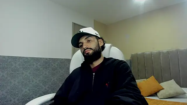 Ryan Jackson  online show from September 2025 01:06:01 AM