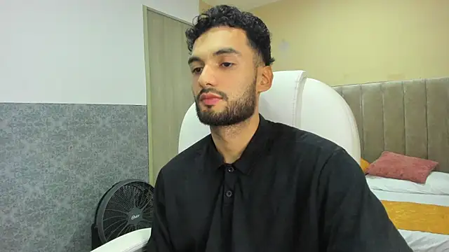 Ryan Jackson  online show from September 2025 05:01:02 AM