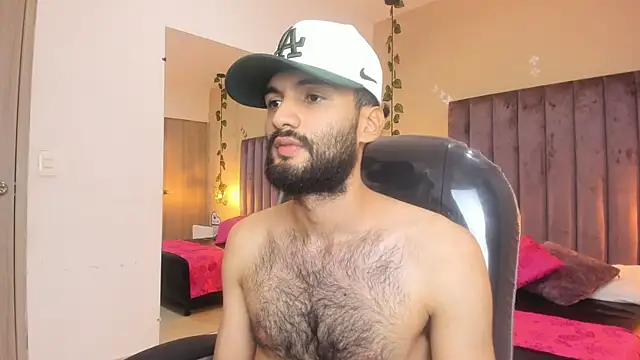 Ryan Jackson  online show from November 2025 04:22:02 AM