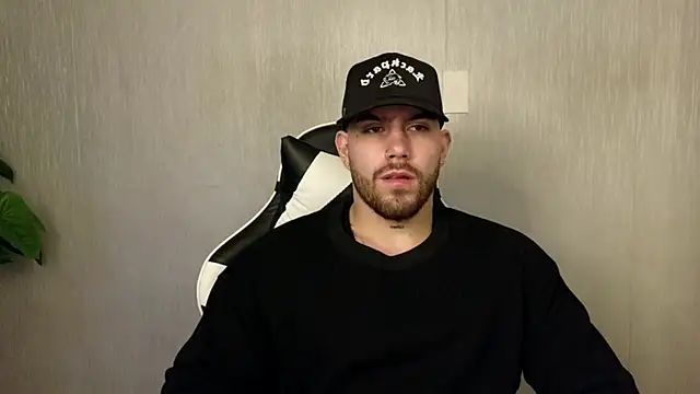 Ades Lowe online show from October 2025 12:17:02 PM