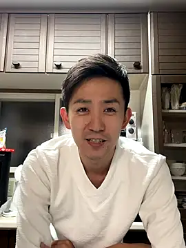 Snapshot of yuma0815 chatting on October 2025 02:04:02 PM yuma0815 online show from October 2025 02:04:02 PM