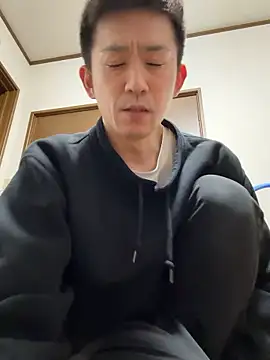 Snapshot of yuma0815 chatting on February 2026 01:21:02 PM yuma0815 online show from February 2026 01:21:02 PM