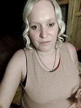 Snapshot of Bouncy-Bella28X chatting on September 2025 09:47:02 PM Bouncy-Bella28X online show from September 2025 09:47:02 PM