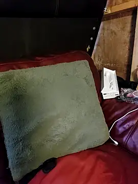 Snapshot of Bouncy-Bella28X chatting on September 2025 11:37:02 AM Bouncy-Bella28X online show from September 2025 11:37:02 AM