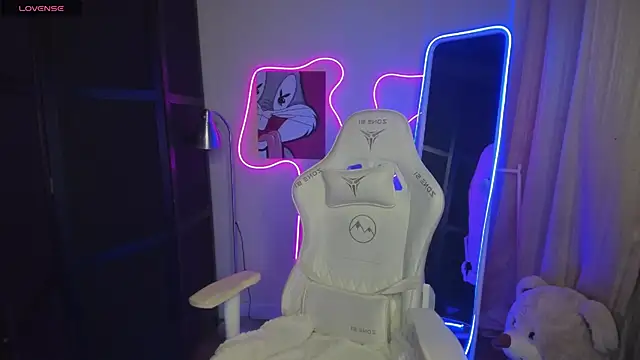 Snapshot of ShalinaMontana chatting on September 2025 03:15:02 PM ShalinaMontana online show from September 2025 03:15:02 PM