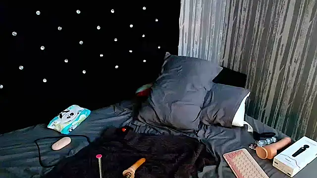 Alicee Moonn online show from February 2026 09:14:02 AM