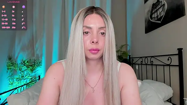 VelvetEliza online show from June 2026 09:08:02 PM