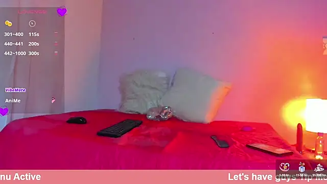 Zoe White  online show from September 2025 11:43:02 AM