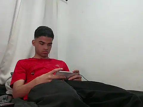 camillo beischel  online show from October 2025 06:27:02 PM