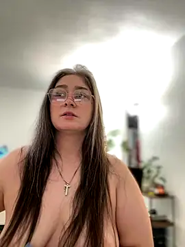 Alix Valentine online show from October 2025 04:16:01 PM