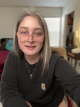 Alix Valentine online show from February 2026 05:28:01 PM