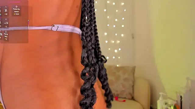 Violett030 online show from October 2025 03:36:01 AM