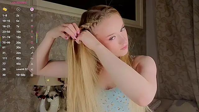 Snapshot of Emma_Frosty chatting on June 2026 09:08:02 PM Emma Frosty online show from June 2026 09:08:02 PM