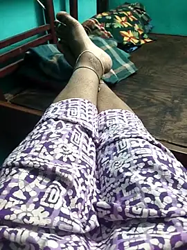 Snapshot of Villageanuty chatting on February 2026 04:28:02 PM Villageanuty online show from February 2026 04:28:02 PM