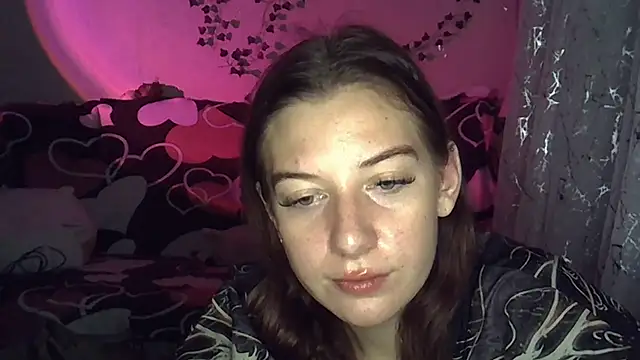 Lily Ember online show from November 2025 07:24:02 PM