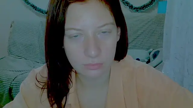 Lily Ember online show from December 2025 06:04:01 PM