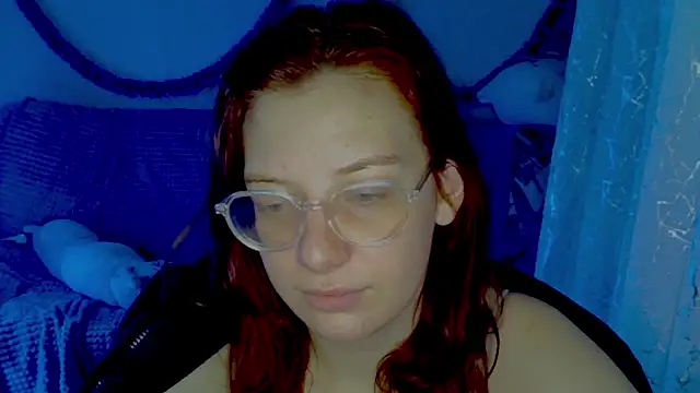 Lily Ember online show from January 2026 08:58:01 PM