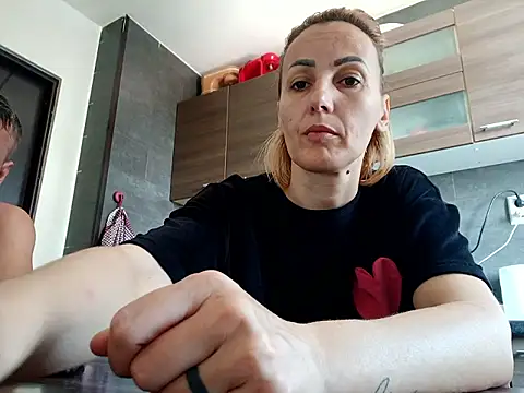 Aly-john1985 online show from September 2025 08:36:02 AM