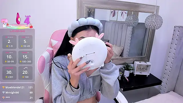 Anya Belth online show from October 2025 02:10:01 AM