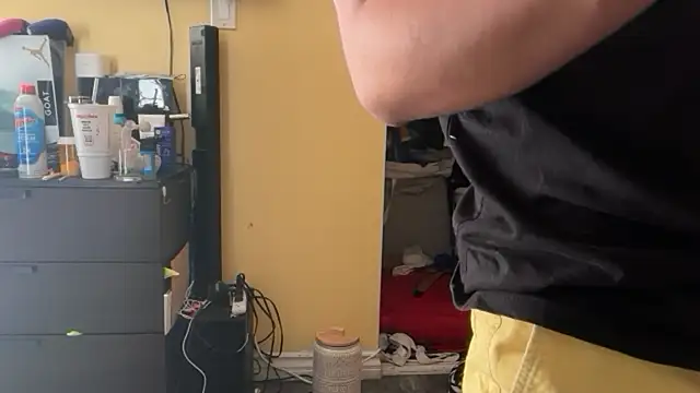 kSwisssxxx online show from October 2025 08:10:01 PM