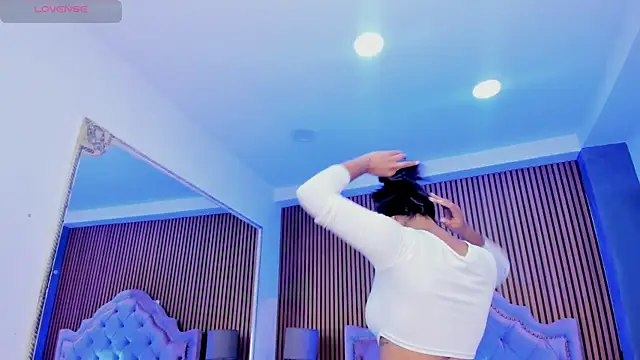 SelenaStonne online show from October 2025 07:45:02 PM