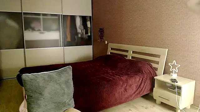 Snapshot of Cassie_Pinkkk chatting on February 2026 03:18:02 PM Cassie Pinkkk online show from February 2026 03:18:02 PM