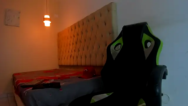 Darkknightx01 online show from December 2025 02:29:01 AM