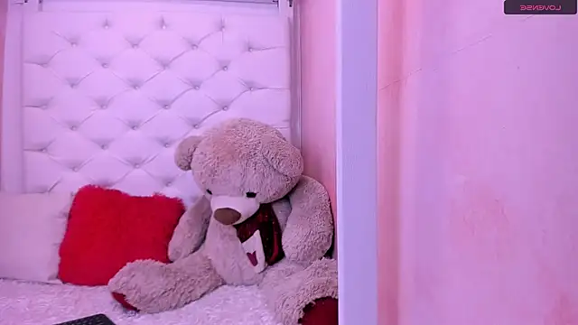 eimy skinny  online show from April 2026 01:15:02 PM