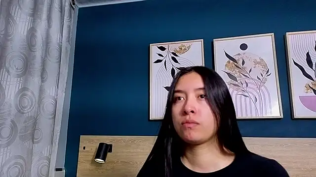 SarahMiler  online show from December 2025 07:43:01 PM