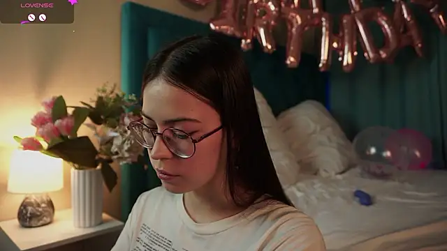 Snapshot of ywixos chatting on February 2026 03:01:01 PM ywixos online show from February 2026 03:01:01 PM