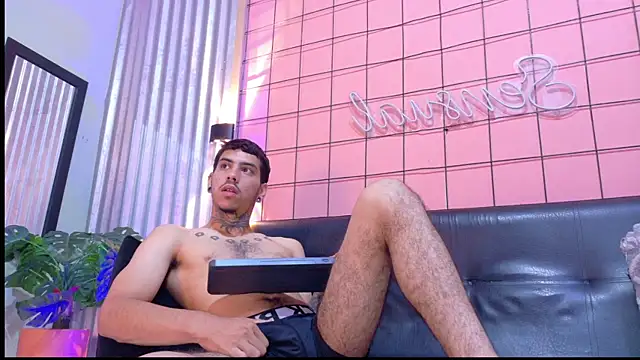 jharol cardonaa online show from November 2025 01:31:01 PM