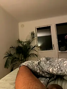 latina-pene online show from September 2025 10:24:01 PM