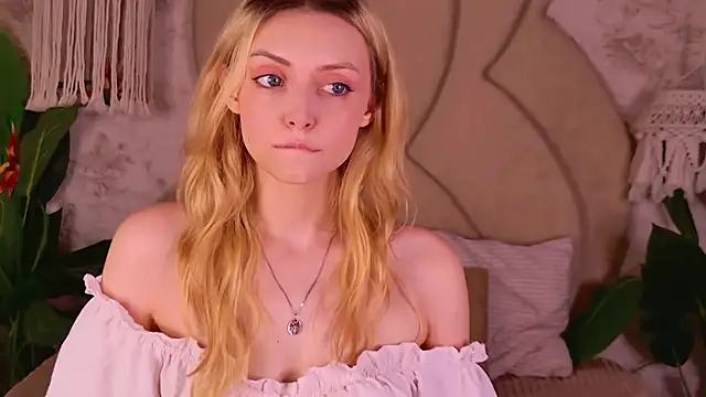 CindyFors online show from September 2025 09:04:02 PM